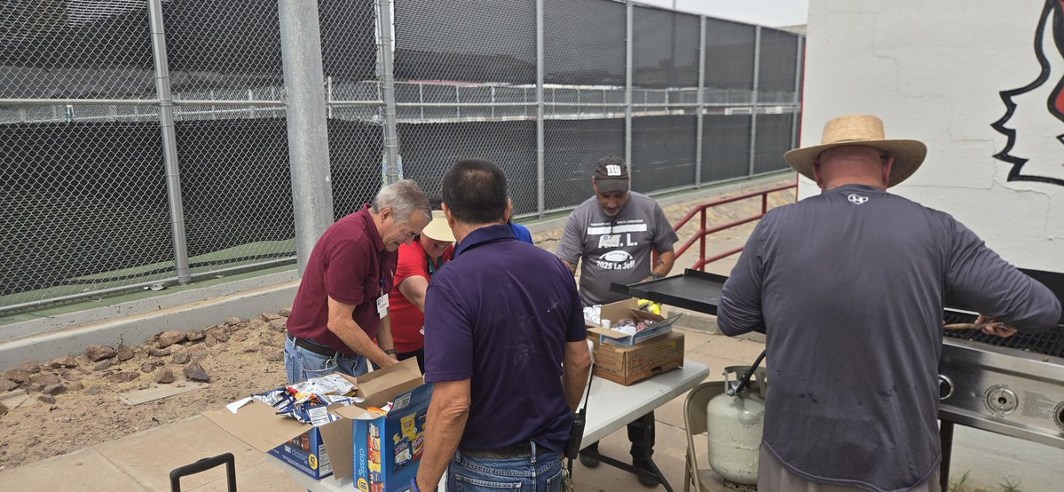 Coach T. Martinez (@lajefffb) on Twitter photo We are grateful for our <a href="/viva_lajeff/">J/S Silver Foxes</a> custodial and security staff. Small cookout, courtesy of our staff. #NOW We are grateful for our <a href="/viva_lajeff/">J/S Silver Foxes</a> custodial and security staff. Small cookout, courtesy of our staff. #NOW
