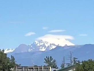 Neat lenticular clouds over Mt. Baker today. #wawx