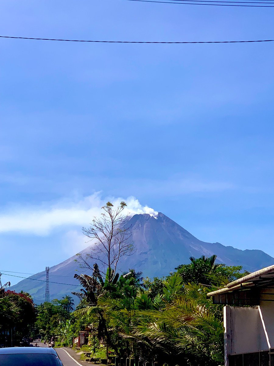 mylilly_'s tweet photo. @merapi_uncover Kemarin waktu ke turi https://t.co/jBRbWIhsbI
