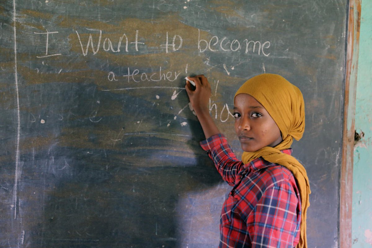 EduCannotWait's tweet photo. 🛡️Education protects.
✨Education empowers.
🕊️Education builds peace.
In times of crisis, #Education is not just a right — it’s a lifeline.
This @G7, world leaders have an opportunity to say YES to 12 yrs of safe, #QualityLearning for every child.
#YESfor12 #G7Education🇨🇦 #KeepHopeAlive @CanadianPM @MarkJCarney @AnitaAnandMP @Randeepssarai #222MillionDreams✨📚