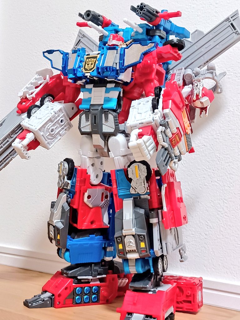 ゴッドファイヤーコンボイ全合体(スーパーゴッドファイヤーコンボイ