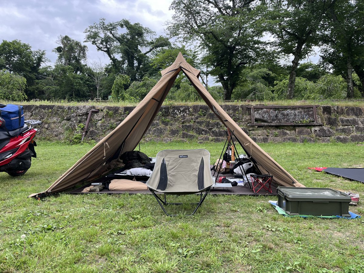 suitable022121's tweet photo. 7週間ぶりのソロキャンプ⛺️
 #ソロキャンプ
 #スクーターキャンプ
 #バイクキャンプ https://t.co/u714kDtD3R