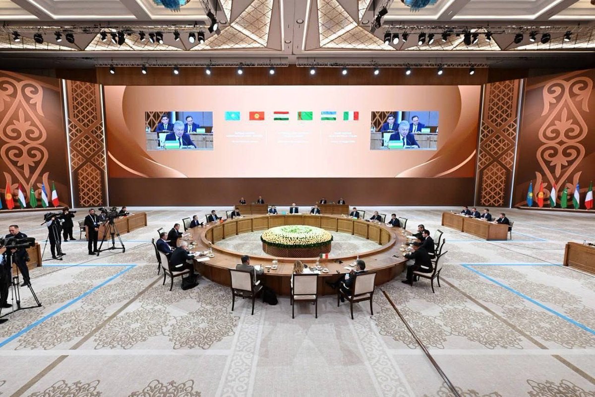 BasaltAriunbold's tweet image. "Central Asia - Italy" summit in Astana.
#central_asia_italy #sammit #Italiya