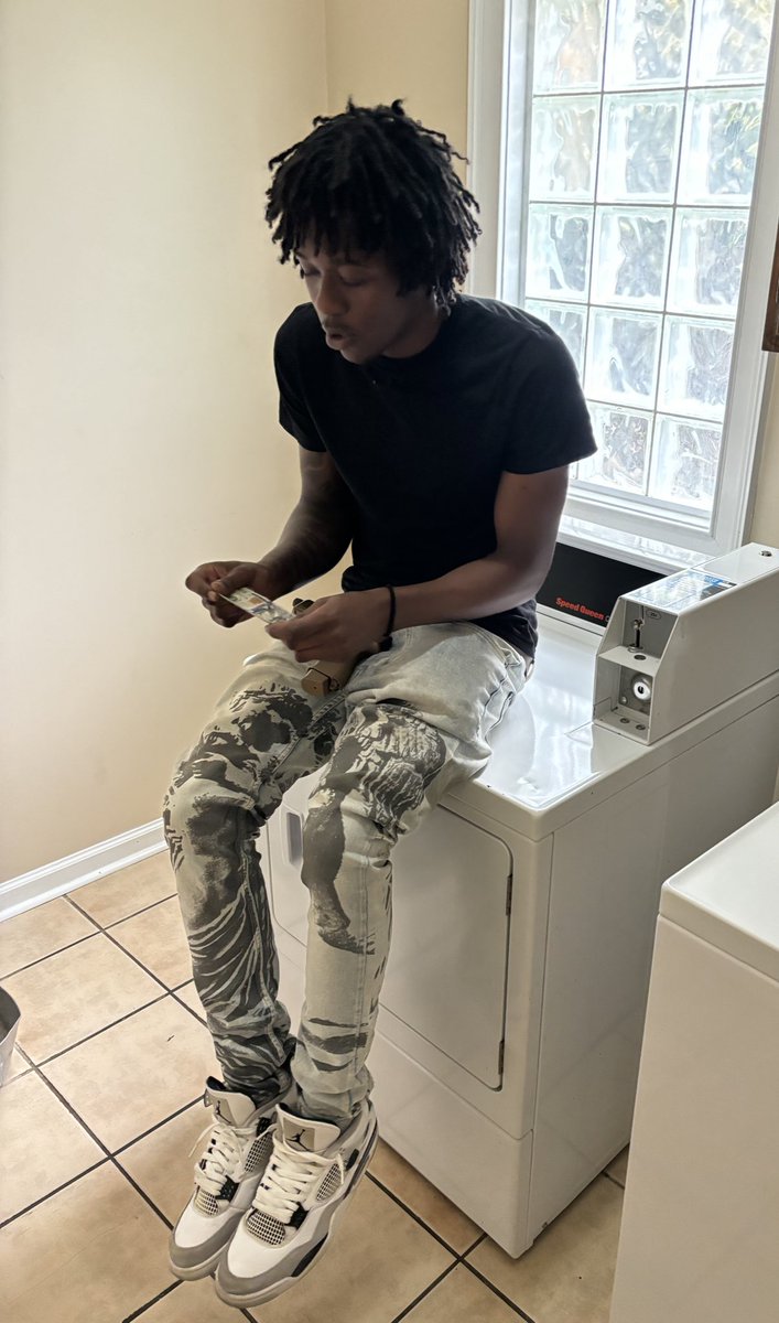 Real bosses sit back and listen #preach