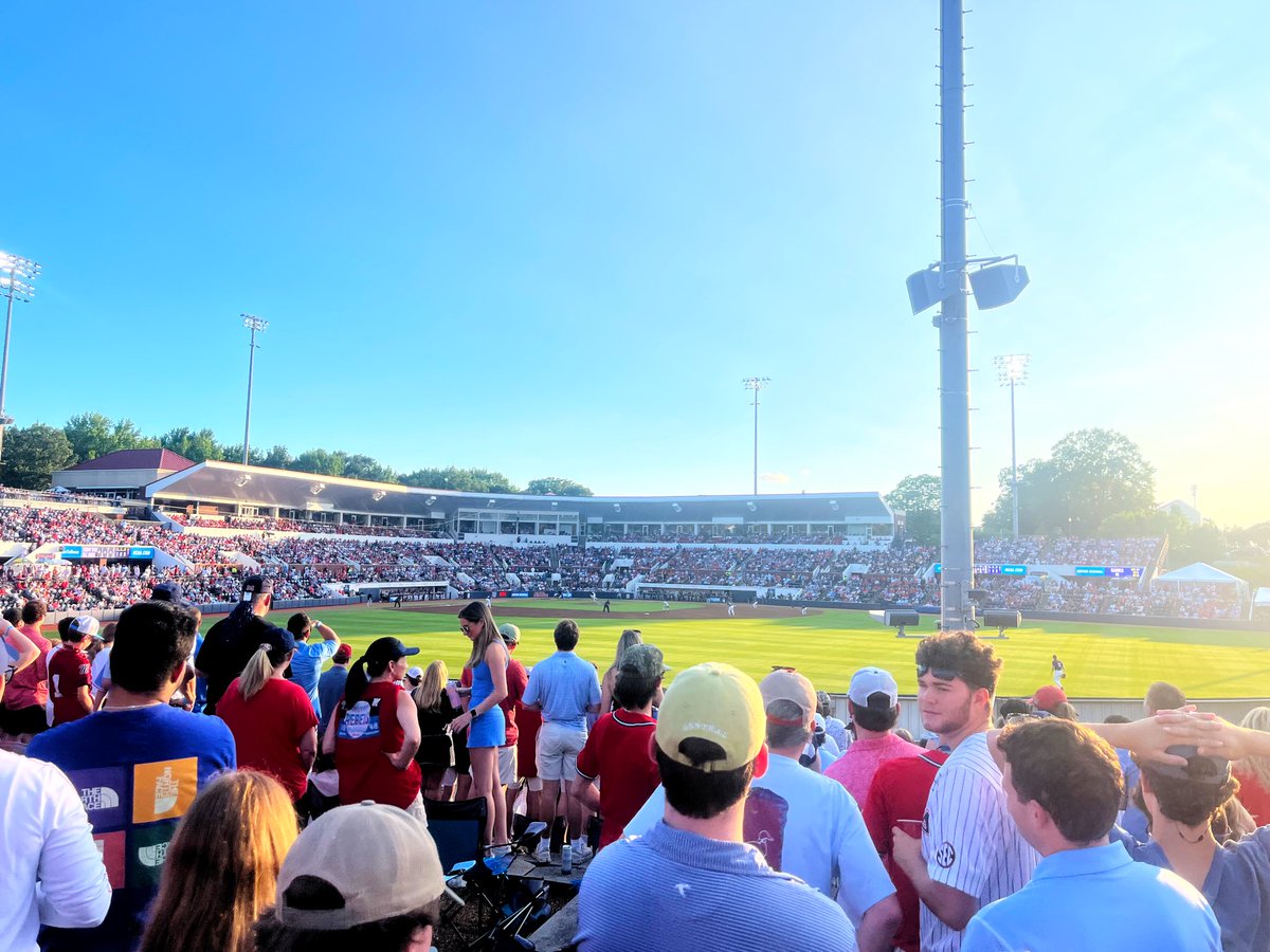 Micah_CBC's tweet photo. First time at Swayze Field. 

Thoughts: This place rocks. https://t.co/wA5QW54AQy