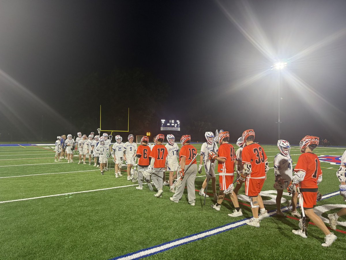 Bulldogs win an overtime thriller! See you Wednesday at 7:30pm down at Shaker for the Section 2 Class B Championship!