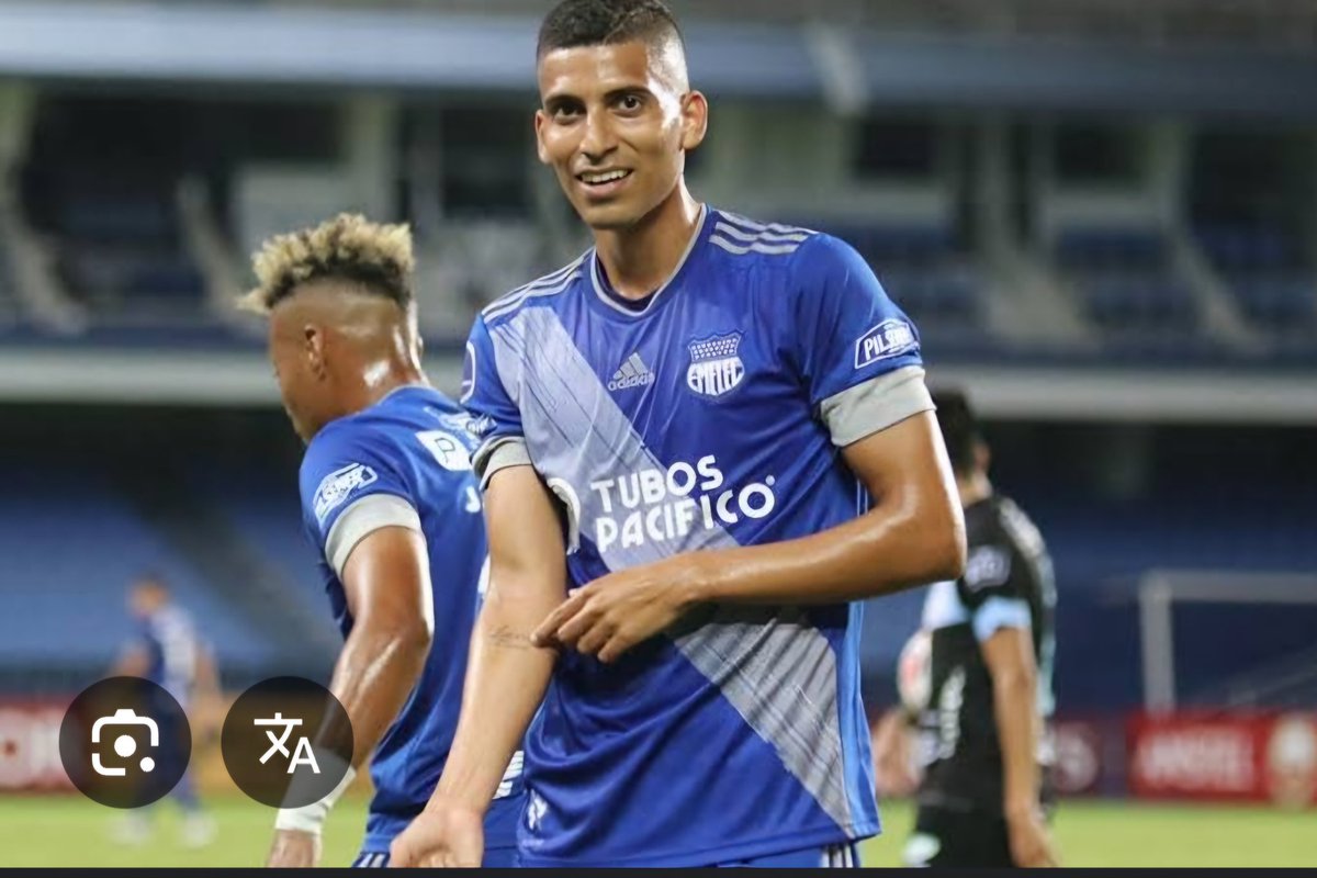 Dou680's tweet photo. Miller Bolaños,Cristhian Cueva y José F. Cevallos respectivamente serán presentados en la Explosión Azul el próximo sábado 7 junio!💯✅️👏⚽️💪🏾
#OFICIAL
@CSEmelec
#verdaderaExplosionAzul https://t.co/lh815Lsw2O