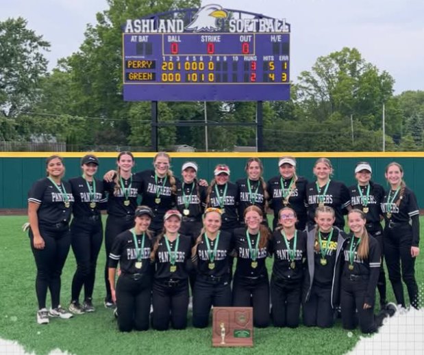 PERRY PANTHER SOFTBALL TEAM  IS HEADING TO STATE!!!