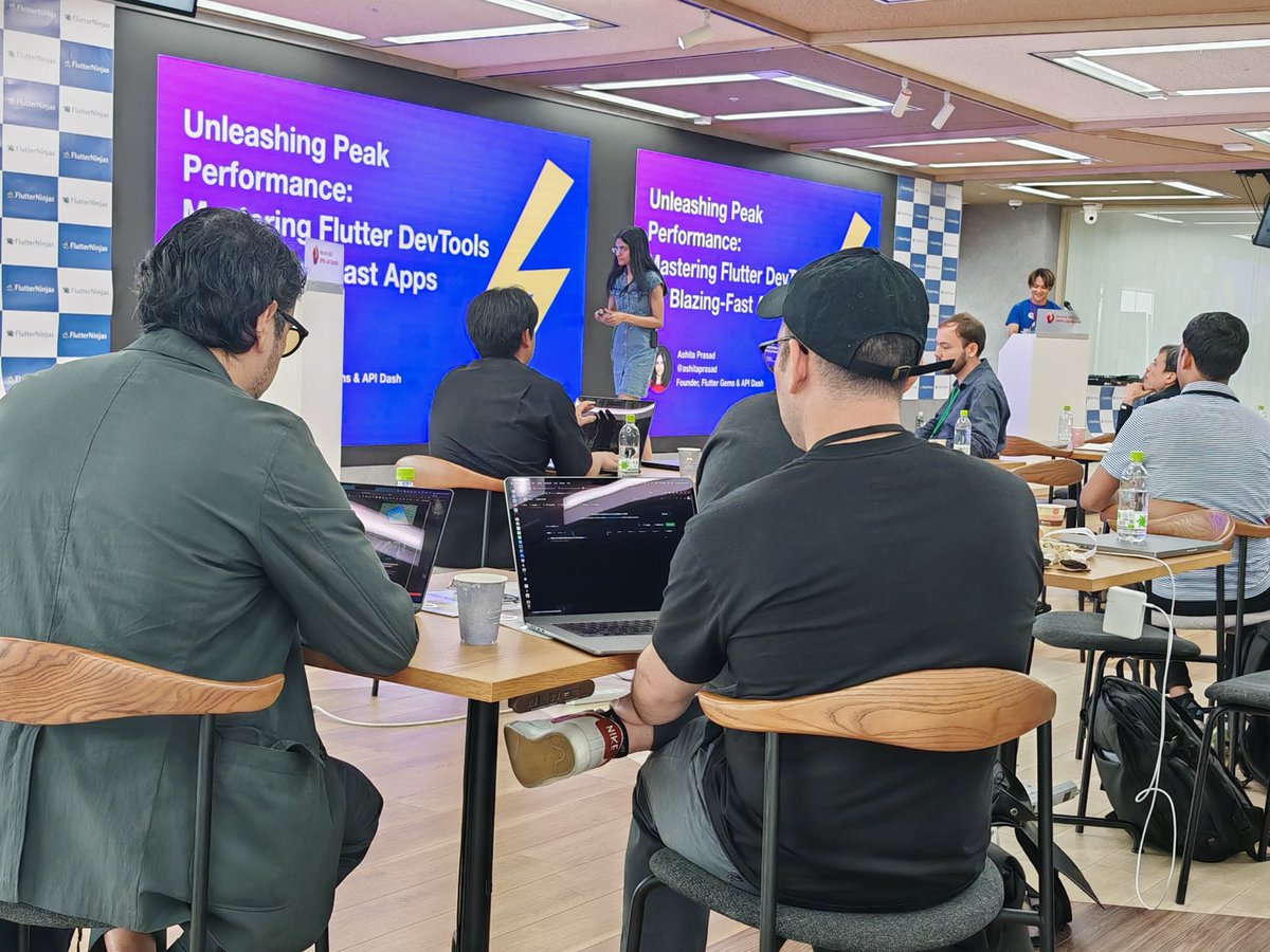 korodroid's tweet photo. Thank you for all the inspiring and engaging talks! I truly enjoyed them and took away many valuable insights. Huge thanks to the organizers, speakers, everyone I met at the venue, and all those who came to my talk. I'm truly grateful.
#FlutterNinjas #flutterjp #flutterdev https://t.co/N6goLkKU4R