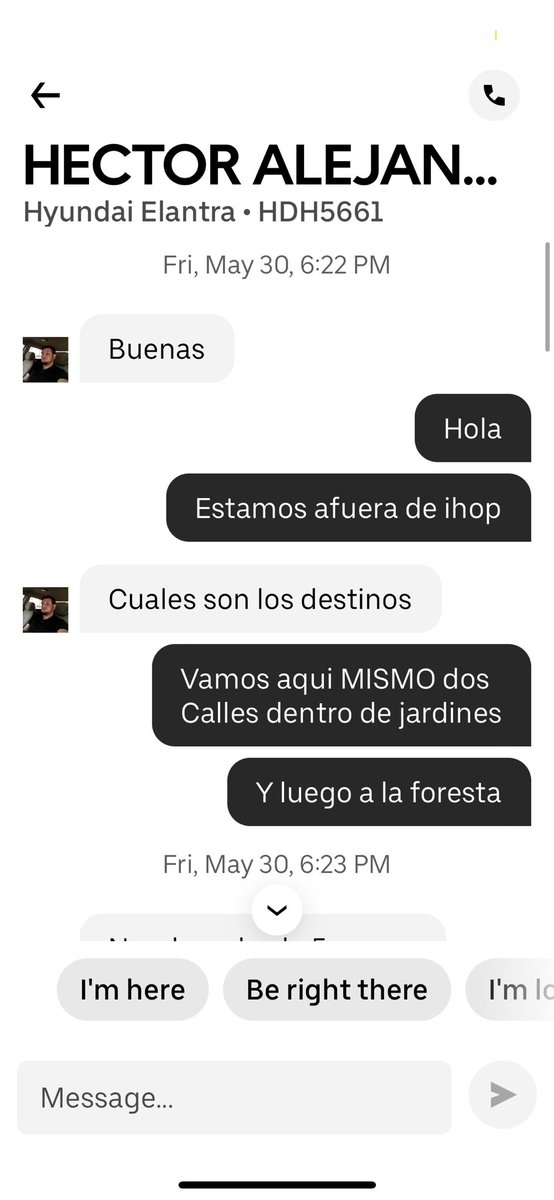 MsVonPepperPot's tweet photo. @Uber_Support hoy un conductor se negó a llevarnos por el
monto calculado por la aplicación y se negó a cancelar. Insultándonos por mensajes directos. Manejando alrededor del
punto de recogida y no parando a recogernos pues no estaba de acuerdo con la tarifa calculada por la app https://t.co/Jd1JBNnBwr
