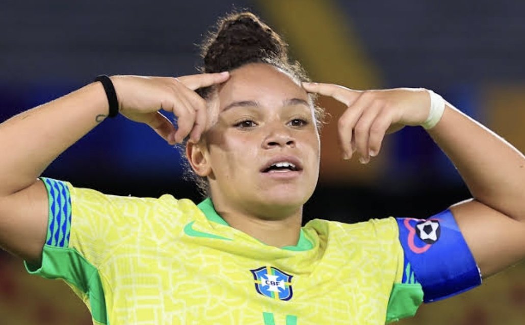 vicamposss's tweet photo. O que é a Dudinha nesse jogo da seleção feminina? PQP HEIN! 

E ela tem DEZENOVE anos. Temos uma nova geração, Brasil! 

#brasilxjapao #selecaofeminina https://t.co/9kCtUnVhjl