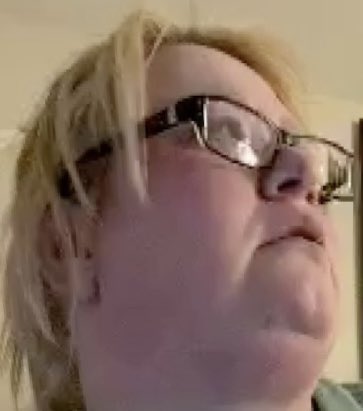 CMissus72224's tweet image. Waiting for the Midget to lie and to say something stupid, again.  
#peridrama #spacedrama