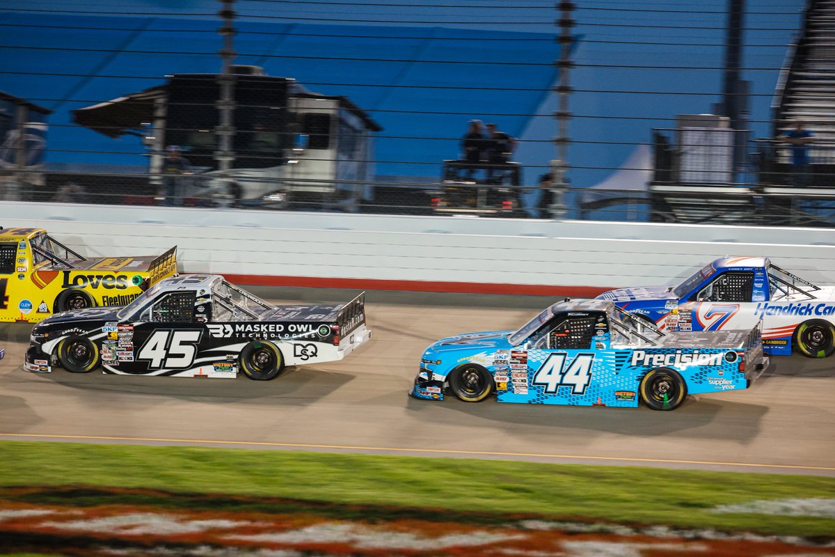Niece Motorsports (@niecemotorsport) on Twitter photo It’s been a pretty solid night for these two guys!
<a href="/KadenWHoneycutt/">Kaden Honeycutt</a> and <a href="/BayleyCurrey/">Bayley Currey 🇺🇸</a> both continue to run inside the top-10.
#PressTheAttack | #TeamChevy It’s been a pretty solid night for these two guys!
<a href="/KadenWHoneycutt/">Kaden Honeycutt</a> and <a href="/BayleyCurrey/">Bayley Currey 🇺🇸</a> both continue to run inside the top-10.
#PressTheAttack | #TeamChevy