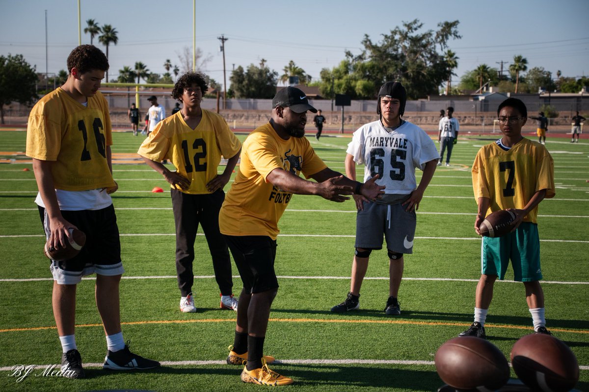 Final spring ball frames from stop #32 last week at Maryvale📸

Key returners for the Panthers:

- ‘26 WR Mikey Ribera
- ‘26 OL Michael Arambula
- ‘27 DL David Jurez
- ‘27 LB Noah Hamilton

‘27 ATH Miles Woods has also transferred in this week from Carl Hayden.