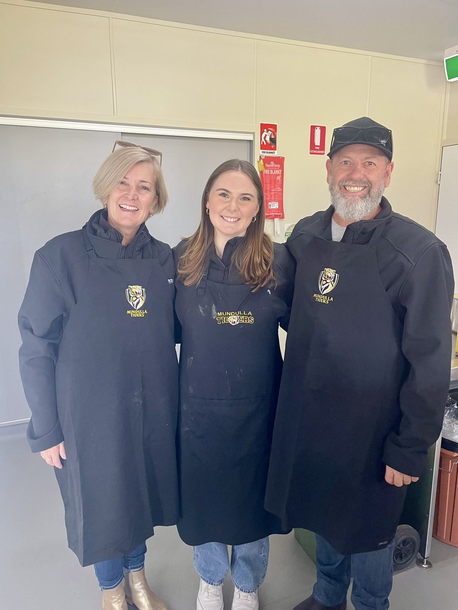 We're here in Mundulla! Our Viterra team and the <a href="/Adelaide_FC/">Adelaide Crows</a> community team are on the ground at the Mundulla Football Club for our first Country connect event of the year! Everyone is so excited to get amongst game day with the Mundulla Tigers 🐯