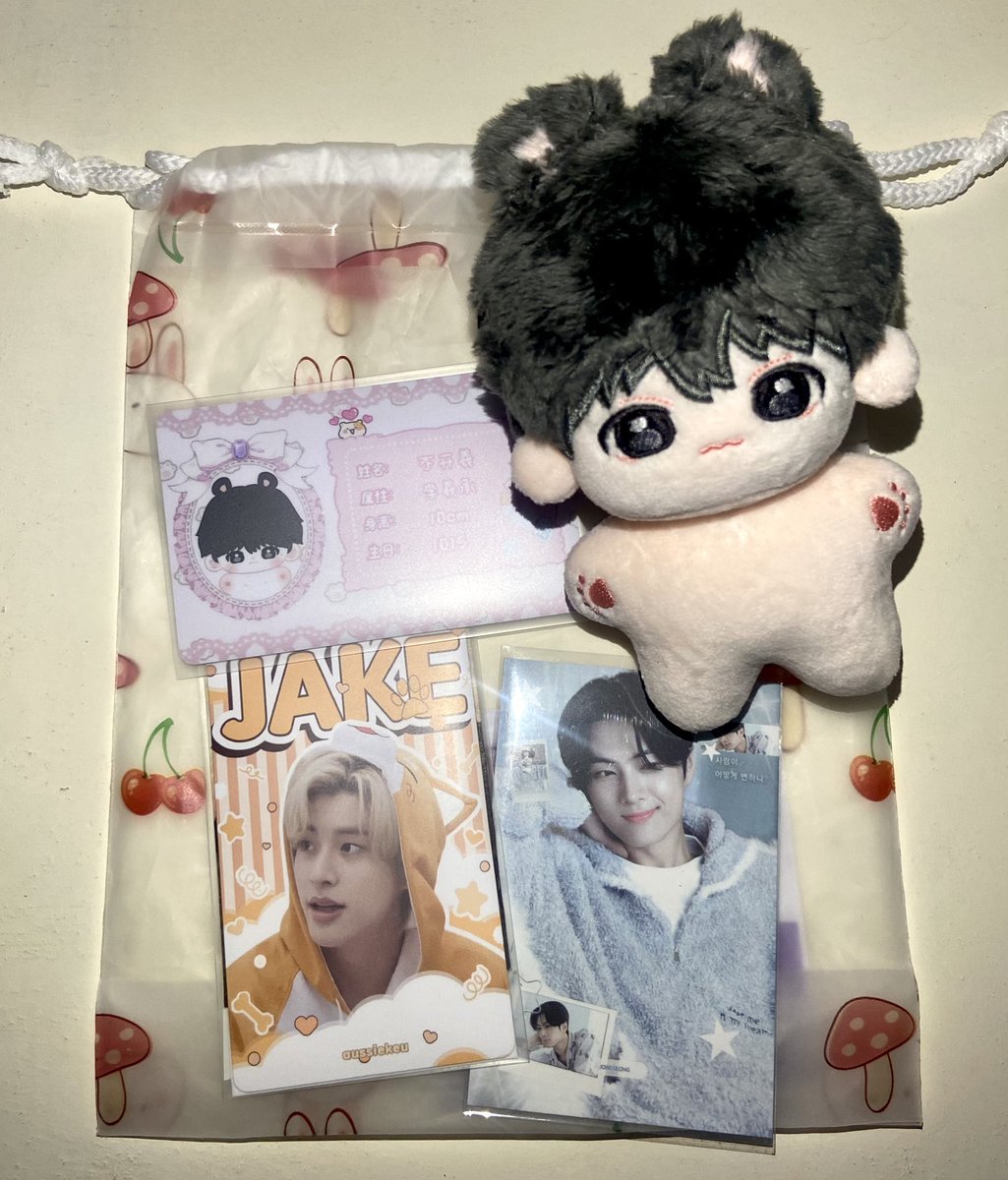 pjayspecs's tweet photo. ꒰💌꒱ — #pjaymails ✿

hello mx ella, @cinnamonhoonie ^^ thank you so much for letting me adopt this little one, finally bukaixi haver na me 💘 til next budol po >_<

꒰💝꒱ —  #kamsami_ella https://t.co/j3d8VUp0p2