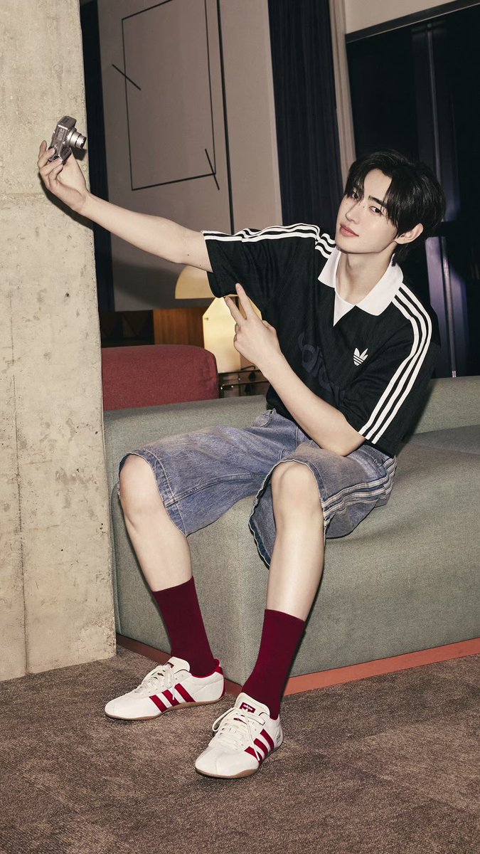 benjamingf____'s tweet image. hoon di sini parahh banget gantengnya