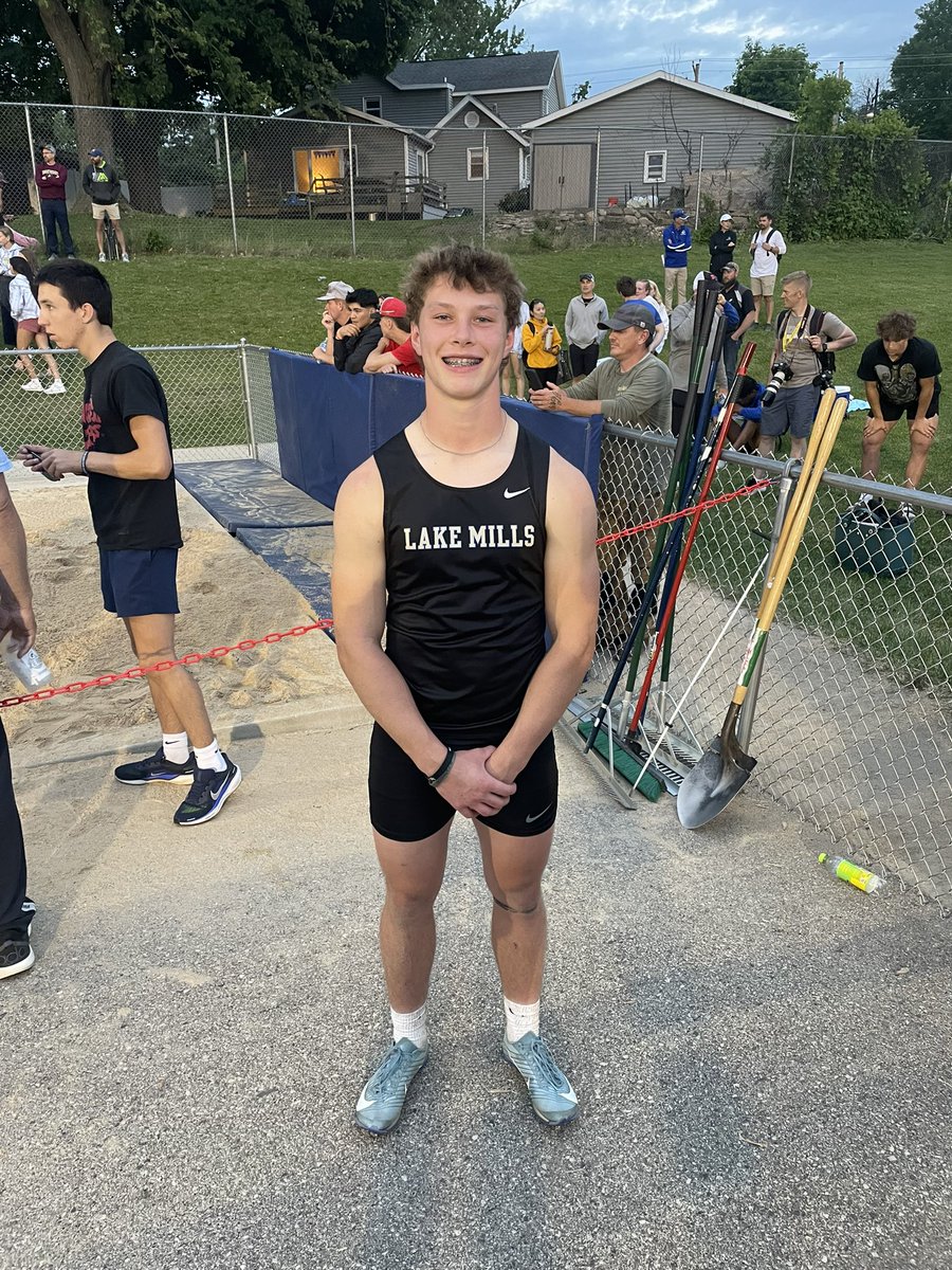 Lake Mills Track & Field (@lmtrack_field) on Twitter photo ๐จ STATE QUALIFIER ๐จ
<a href="/Brinkdyl17/">Dylan Brinkmann</a> qualifies for state and takes 3rd in the long jump with a massive PR of 22โ2.25โ!
#WinTheDay #LacrosseBound ๐จ STATE QUALIFIER ๐จ
<a href="/Brinkdyl17/">Dylan Brinkmann</a> qualifies for state and takes 3rd in the long jump with a massive PR of 22โ2.25โ!
#WinTheDay #LacrosseBound