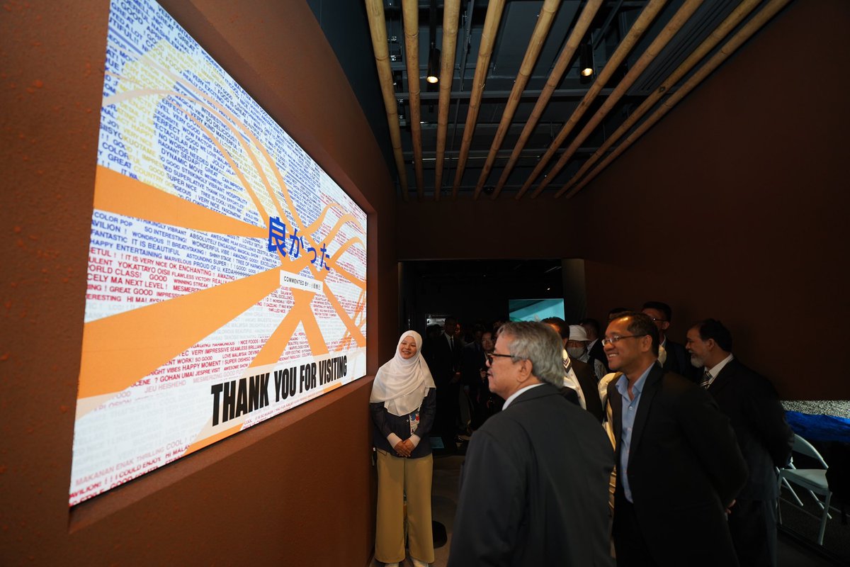 MOT melalui Institut Penyelidikan Keselamatan Jalan Raya Malaysia (MIROS) dan Prasarana Malaysia Berhad (PRASARANA) telah menyertai Ekspo 2025 Osaka, Kansai, Jepun. Penyertaan ini merupakan salah satu usaha untuk mempamerkan keupayaan teknologi dan inovasi tempatan kepada dunia.