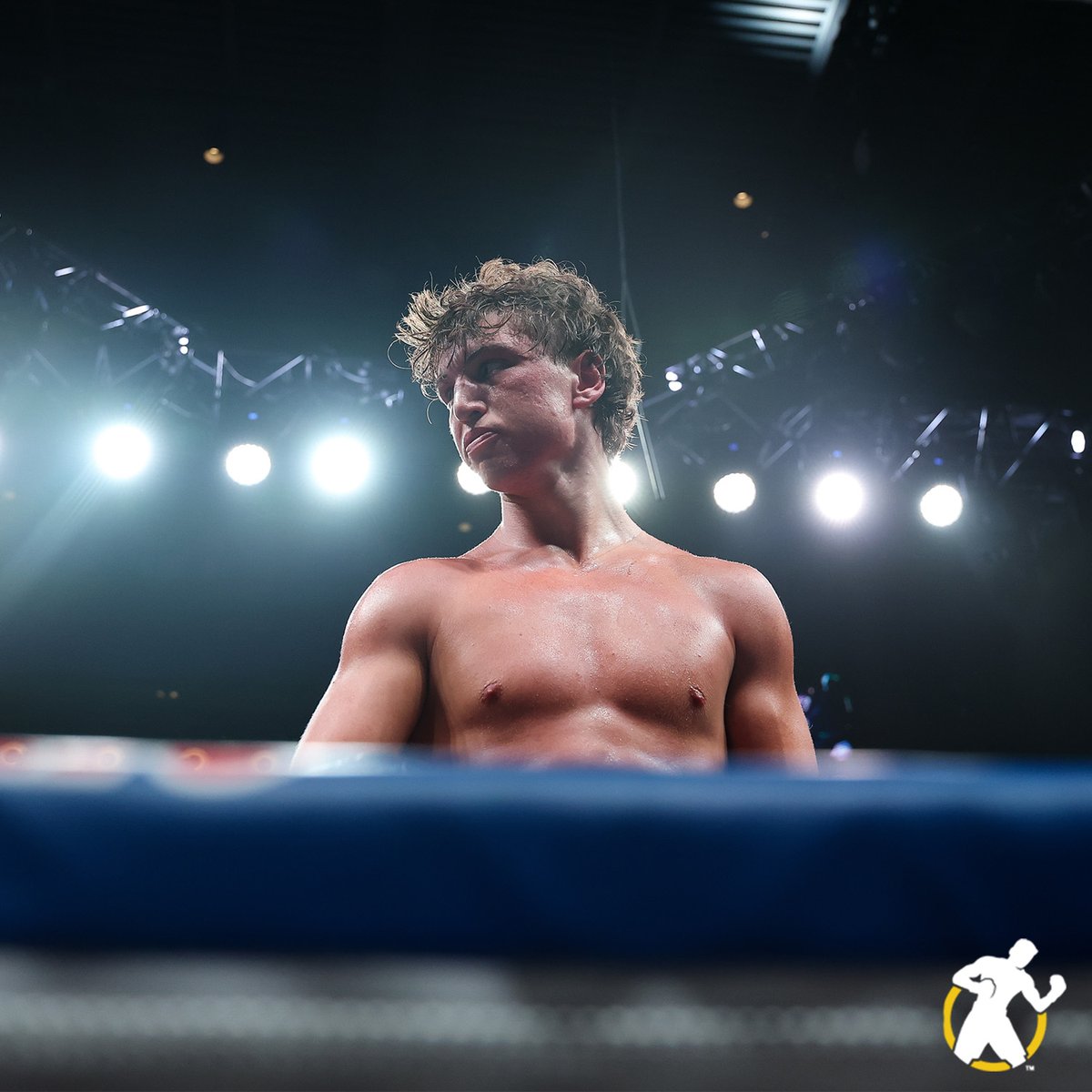 Golden Boy tweet media