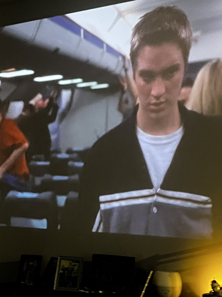 KassyKat115's tweet photo. @DevonESawa introducing a whole new generation to Final Destination for family movie night!! 💕 https://t.co/DqSYOr0peM
