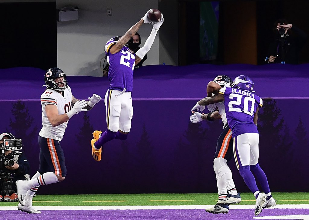 camdantzler3's tweet image. Today tuff, I miss you JG. Man I feel like this past year I let you down 🥺 but I’m in a better mental space and I have grown tremendously. I promise you it’s all coming together and I’m not letting my foot off the gas 💜 our story not over😈 to be continued…….. #longliveJG🫶🏽🌹
