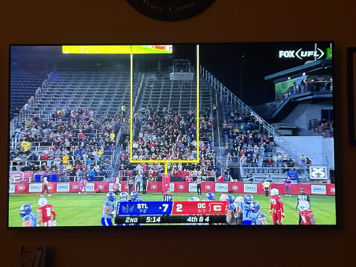 nascar_king's tweet photo. The Defenders fans tonight bundled together at the bottom of the beer snake section reminds me of 2020 Vipers fans stuffed at the bottom of the stands
#XFL2020 #UFL #DefendDC https://t.co/ARnYdpEkjw
