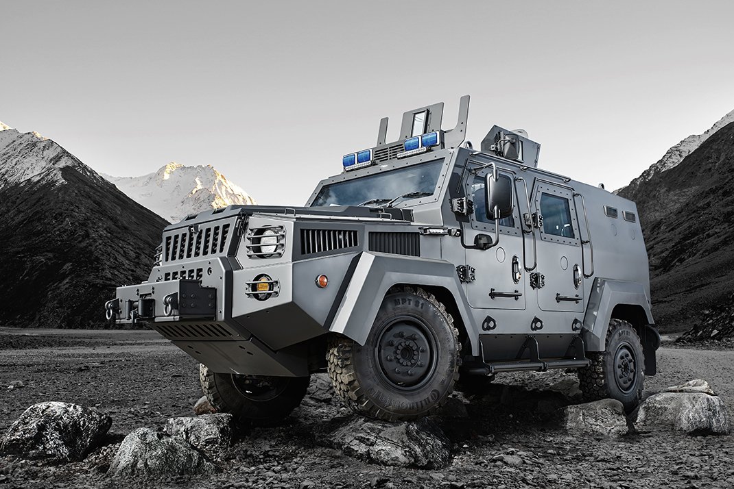 ReHorizon3's tweet photo. The Philippine Navy released the Notice of Award for the Weapon Systems of the Philippine Marine Corps (@AlphaCoyMarines 🇵🇭)'s Jeep 4x4 (KOVICO KMPV) Light Tactical Vehicles. The contract price is 8,790,290 pesos. The PMC acquired six KOVICO KMPV LTVs, and rescue vehicle version. https://t.co/EJZq1TRRMN
