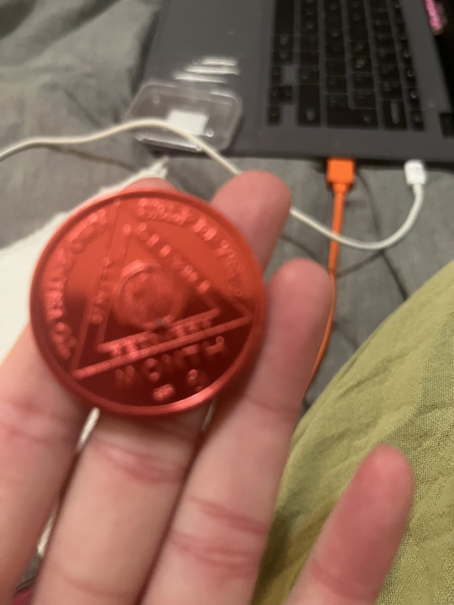 Thelocalstepdad's tweet photo. Sober 1 month 😆😆🤞 https://t.co/ZDlEfnvwCT