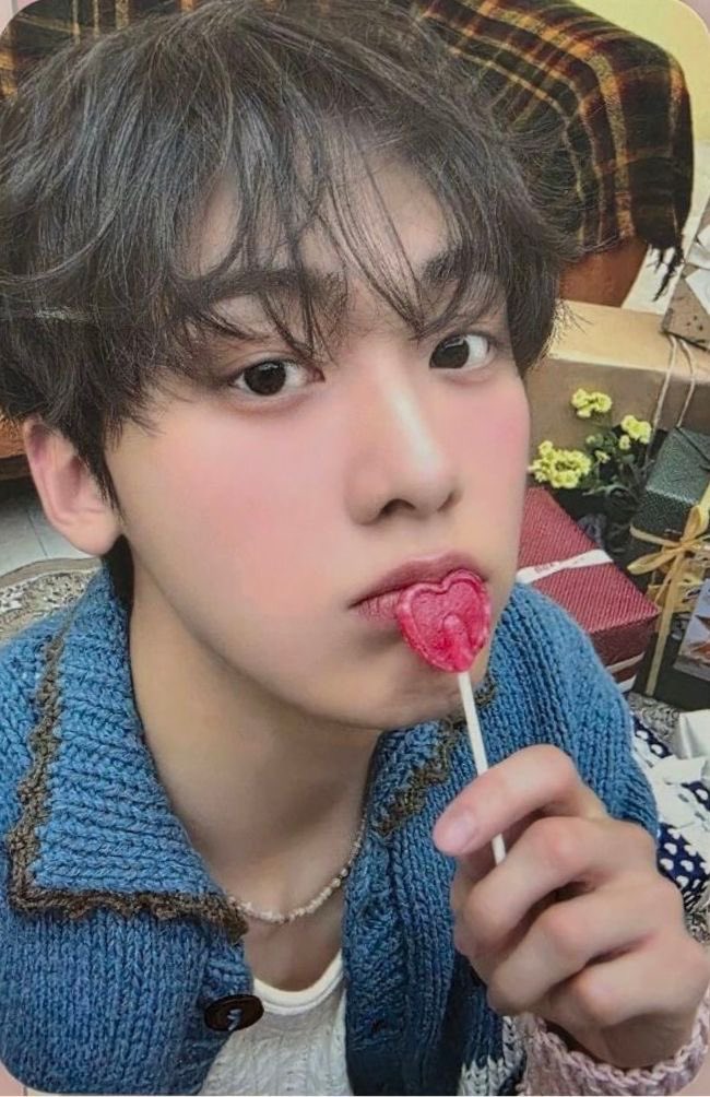 oniichan_bin's tweet photo. Necesito a mi pollito 

#SANHA_ENCHILE

@Tuconciertocl 
@studiopav_latam  
@ninshi_ent
@IguanaCL https://t.co/1r4XukQKsU
