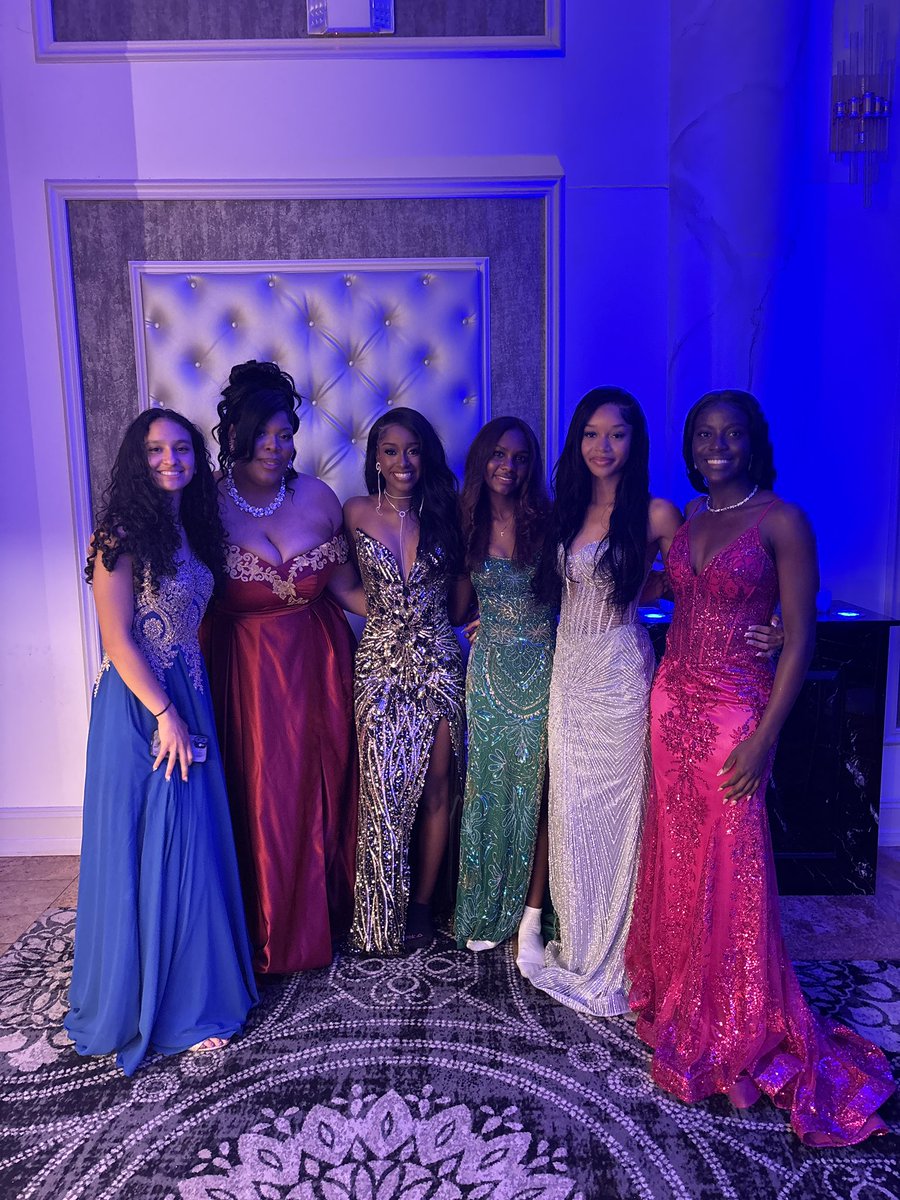 Burl Twp Girls Track and Field tweet media