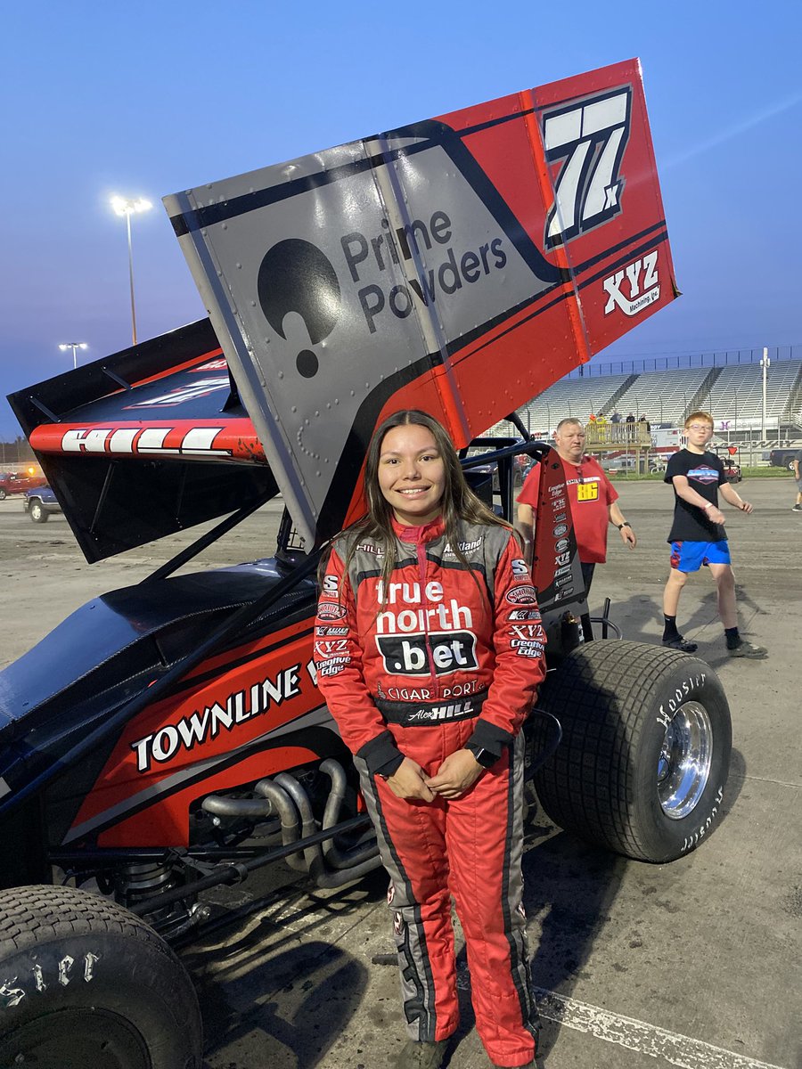 The first 360 #RandallRoofing best of the night goes to Alex Hill! 

#AvantiCornBeltClash🌽 
<a href="/HillsRacingTeam/">Hill’s Racing</a>