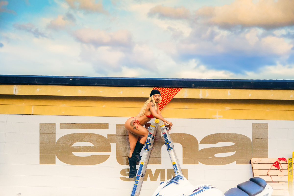 nardaaa__'s tweet image. SHOP LETHAL SWIM❤️‍🔥 link in bioooo!!