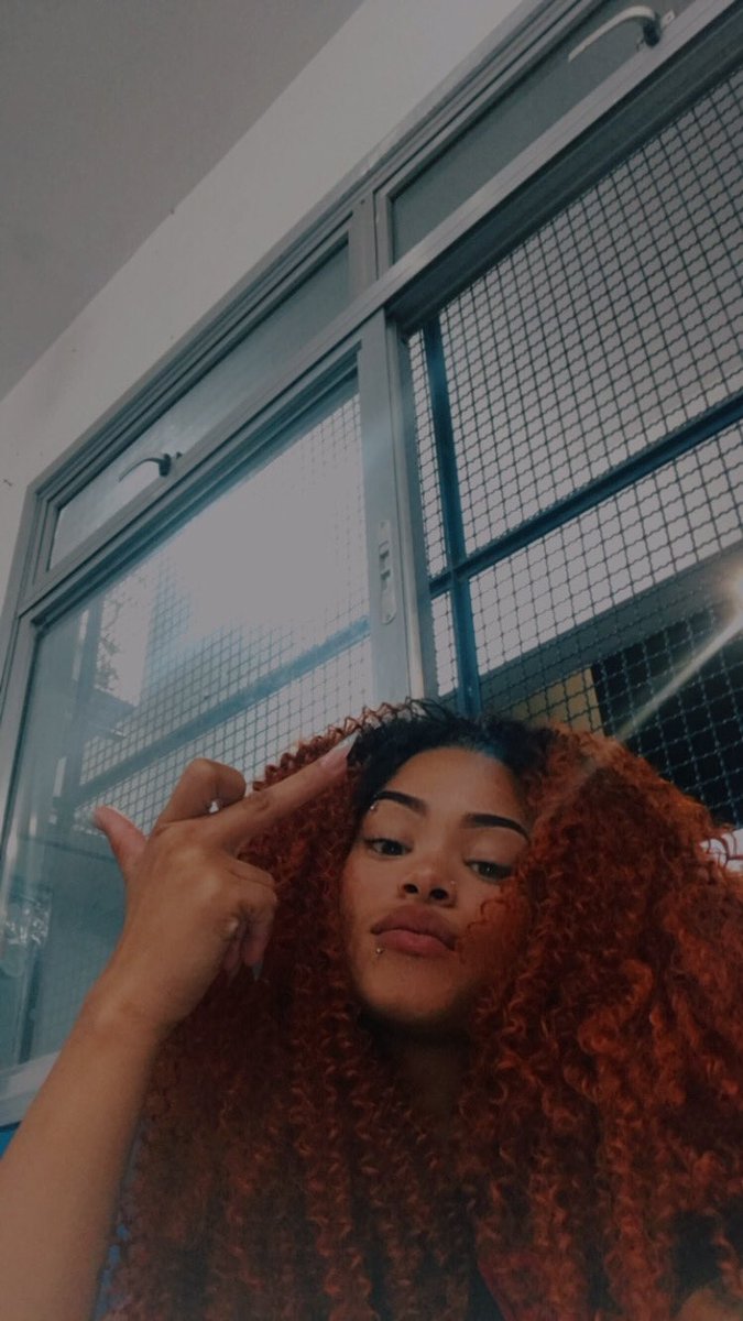VickSasah's tweet photo. A feia na tela de vcs!! 🤭🫶🏼🥰 https://t.co/6IOLPjAnqe