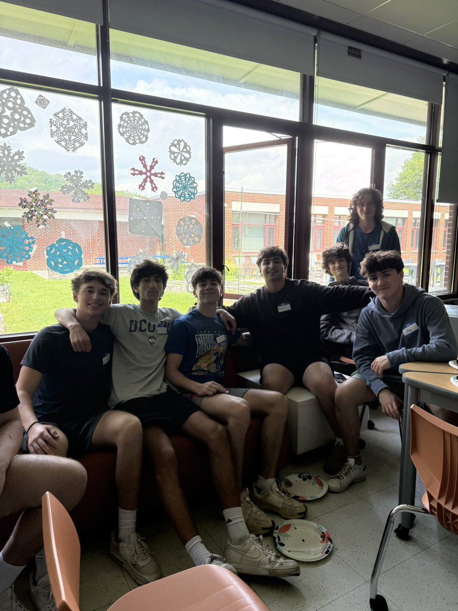jsullivan165's tweet photo. Huge welcome to the newest cohort of LIFE School students! 🥳 Today’s Welcome Brunch was filled with smiles, fun stories, and new connections. Here’s to a year of growth, purpose, and possibility! #LIFESchool #IBCP #WeAreChappaqua @ski626 @RonGamma @KFloresChapp @cvmauricio5 https://t.co/ousArF7xqz