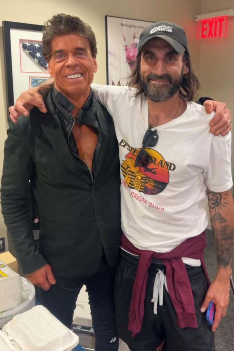 Poe's Sandwich Joint tweet media