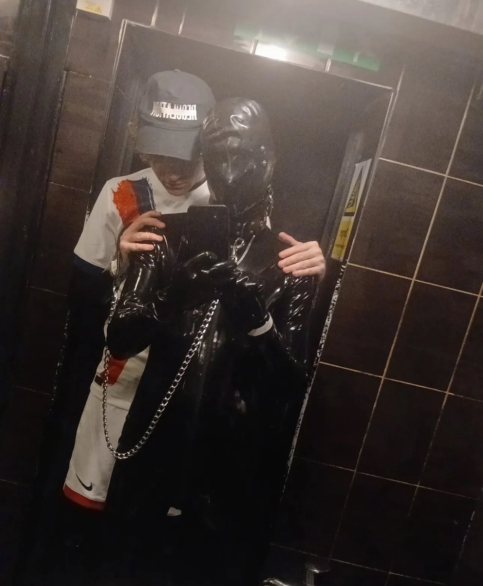 kinkypulse tweet media