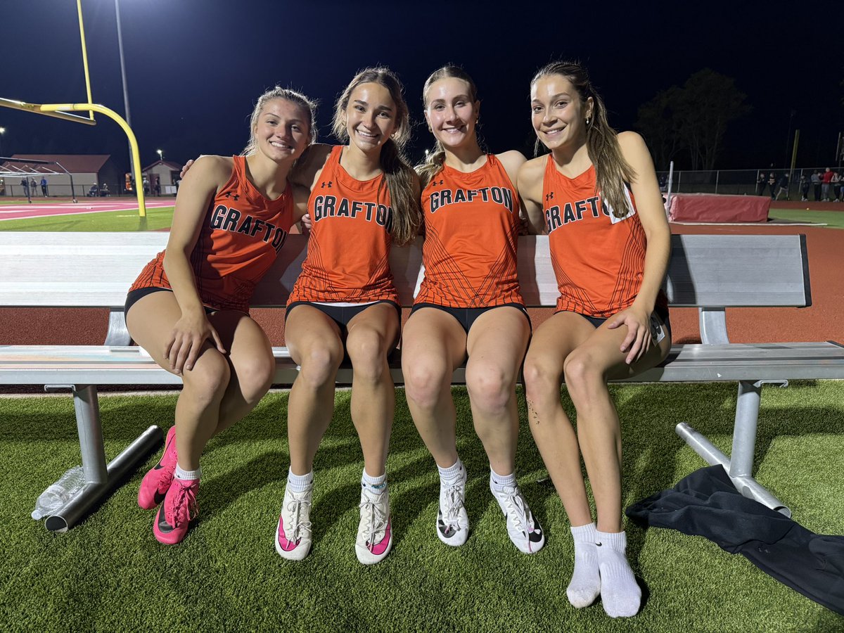 🚨STATE BOUND🚨

NEW SCHOOL RECORD!!!

Girls 4x400 Meter Relay
(Sewell, Barthelemy, Morgan, Tagliapietra)