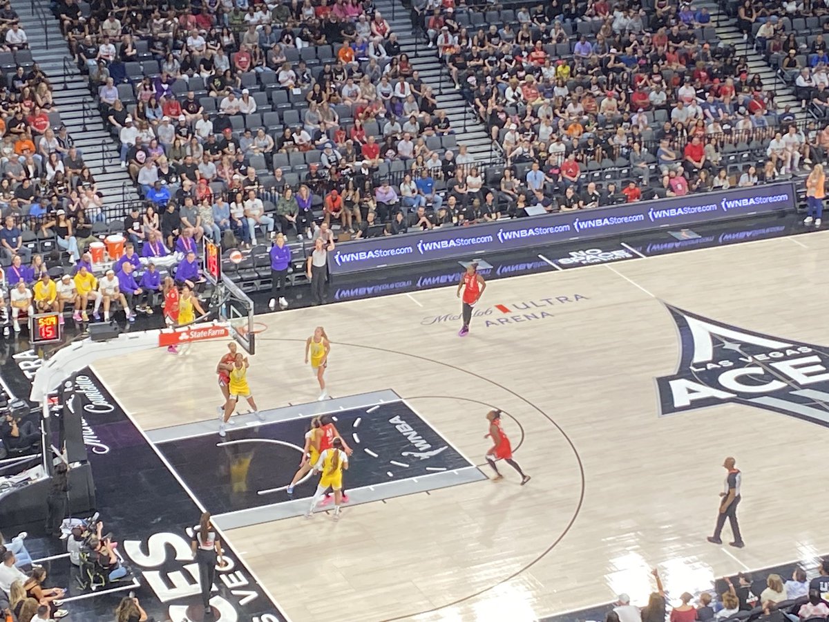 Timeout Los Angeles: Aces 17 Sparks 6