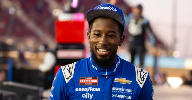 Jamie Oakes (@jamieoakes_) on Twitter photo Fired up for <a href="/rajahcaruth_/">Rajah Kirby Caruth</a> getting the win in Nashville tonight. Such a great story.
Link: on3.com/pro/news/rajah… via @on3sports Fired up for <a href="/rajahcaruth_/">Rajah Kirby Caruth</a> getting the win in Nashville tonight. Such a great story.
Link: on3.com/pro/news/rajah… via @on3sports