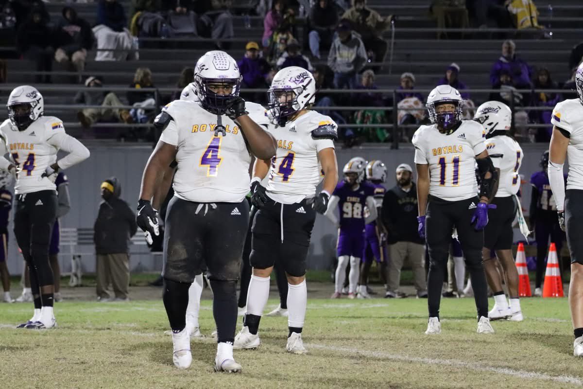 Tug Pasby (@pasbytug) on Twitter photo Senior Szn in action 🤫🤫<a href="/RoyalsFootball1/">Bleckley Co. Football</a> <a href="/von_lassiter/">Von Lassiter</a> <a href="/247recruiting/">247Sports Recruiting</a> <a href="/RecruitGeorgia/">Recruit Georgia</a> @marcanderson_ <a href="/FrankEspy/">Frank Espy</a> <a href="/CoachO_13/">Robbie Owens</a> <a href="/CoachRiversPSP/">"C-Riv"</a> <a href="/Coach_HJacobs/">CoachHarlen Jacobs</a> <a href="/CoachCCalhoun/">Coach Calhoun</a> Senior Szn in action 🤫🤫<a href="/RoyalsFootball1/">Bleckley Co. Football</a> <a href="/von_lassiter/">Von Lassiter</a> <a href="/247recruiting/">247Sports Recruiting</a> <a href="/RecruitGeorgia/">Recruit Georgia</a> @marcanderson_ <a href="/FrankEspy/">Frank Espy</a> <a href="/CoachO_13/">Robbie Owens</a> <a href="/CoachRiversPSP/">"C-Riv"</a> <a href="/Coach_HJacobs/">CoachHarlen Jacobs</a> <a href="/CoachCCalhoun/">Coach Calhoun</a>