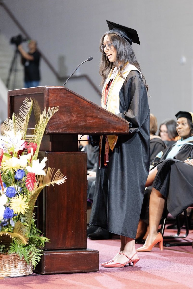 Shoutout to our incredible Valedictorian, Karina Islas! 🎓💫 You set the bar high at Big Ike with your excellence, humility, and heart. Thank you for leading by example—not just in the classroom, but side by side with us at the food drives. True leadership looks like you. 💛🖤