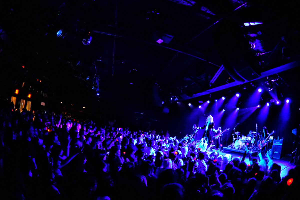 Thank you for coming to our show in NY for "THE AMERICAS TOUR 2025 -MASTERPIECE-"
I could feel the enthusiasm all the way to the stage!
Finally next up is our tour final in Los Angeles on June 1st!