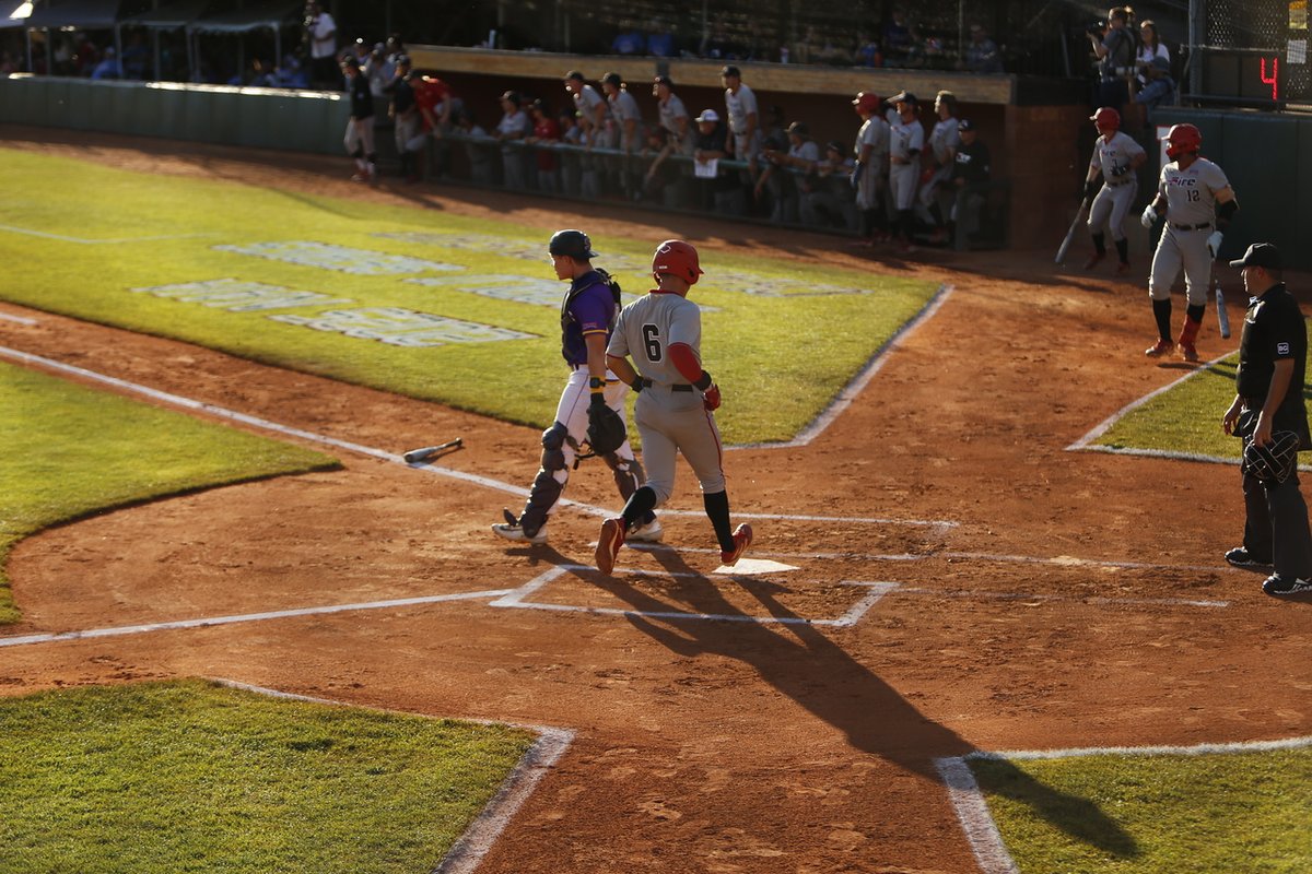 Southeastern Baseball (@seufirebaseball) on Twitter photo Fire up 4-3 after two innings!!
#FuelTheFire🔥 #TheRightWaytoPlay #BattleForTheRedBanner #NAIABaseball #NAIABBWorldSeries <a href="/NAIABall/">NAIA Ball</a> <a href="/NAIA/">NAIA</a> <a href="/NAIAWorldSeries/">Avista NAIA World Series</a> <a href="/SunConference/">The Sun Conference</a> Fire up 4-3 after two innings!!
#FuelTheFire🔥 #TheRightWaytoPlay #BattleForTheRedBanner #NAIABaseball #NAIABBWorldSeries <a href="/NAIABall/">NAIA Ball</a> <a href="/NAIA/">NAIA</a> <a href="/NAIAWorldSeries/">Avista NAIA World Series</a> <a href="/SunConference/">The Sun Conference</a>