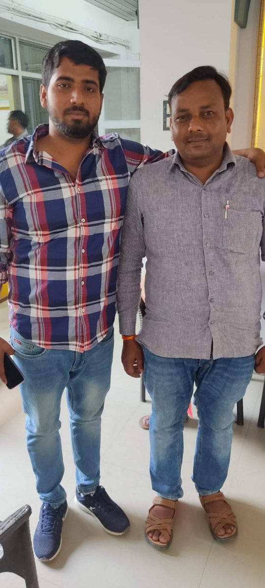 धीरेन्द्र राजपूत एड.(प्रदेश विधि सलाहकार उ प्र) (@dhirendra_rajpu) on Twitter photo आज प्रिय मित्र छोटे भाई कृष्णा राजपूत "बल्लू" ब्लॉक प्रमुख सहावर एटा पुत्र स्व श्री देवेन्द्र प्रताप सिंह राजपूत विधायक अमांपुर के साथ लखनऊ भ्रमण के दौरान........@Sunilkumar7723 <a href="/vipinkumar888/">LODHI VIPIN RAJPUT</a> <a href="/govindrajput110/">गोविन्द राजपूत</a> <a href="/RajveersinghUP/">Rajveer Singh - Raju Bhaiya (मोदी का परिवार)</a> <a href="/thisissanjubjp/">Sandeep Singh</a> <a href="/sunandarajput01/">सुनंदा राजपूत</a> आज प्रिय मित्र छोटे भाई कृष्णा राजपूत "बल्लू" ब्लॉक प्रमुख सहावर एटा पुत्र स्व श्री देवेन्द्र प्रताप सिंह राजपूत विधायक अमांपुर के साथ लखनऊ भ्रमण के दौरान........@Sunilkumar7723 <a href="/vipinkumar888/">LODHI VIPIN RAJPUT</a> <a href="/govindrajput110/">गोविन्द राजपूत</a> <a href="/RajveersinghUP/">Rajveer Singh - Raju Bhaiya (मोदी का परिवार)</a> <a href="/thisissanjubjp/">Sandeep Singh</a> <a href="/sunandarajput01/">सुनंदा राजपूत</a>