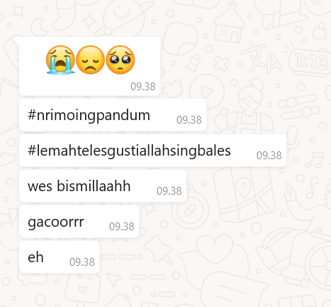 dembotdemby's tweet photo. tapi jare meli tetap nrimo ing pandum, walaupun karo marah2 https://t.co/KWYuzjrKHo