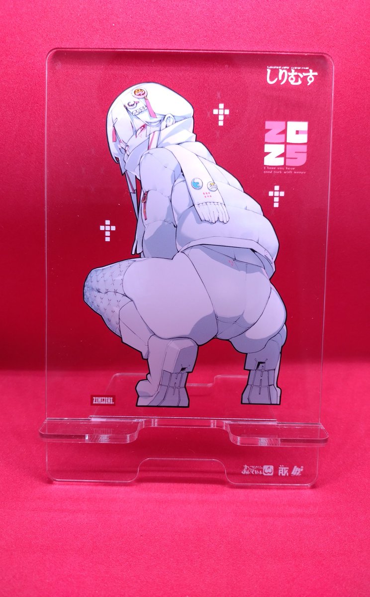 #COMITIA152 
アクリルスマホスタンド
『巳山さん』です🐍