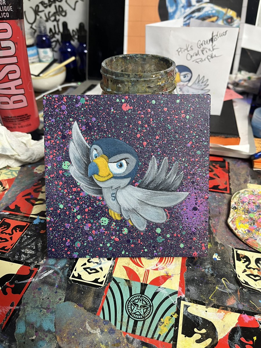 dirtdog365's tweet photo. Focusing on finishing this up! @veefriends @garyvee #VeeFriends #FocusedFalcon https://t.co/qd4Qk9hzLL