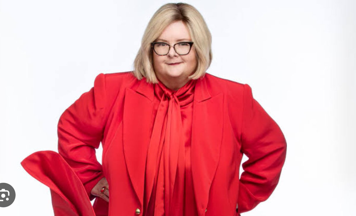 MrsS2023's tweet photo. Breaking News. #ShaneWarne says that the #WalkingHeartAttack had smelly undies.
#Szubanski
A cancer or a walking heart attack? https://t.co/fz22uBWV9B