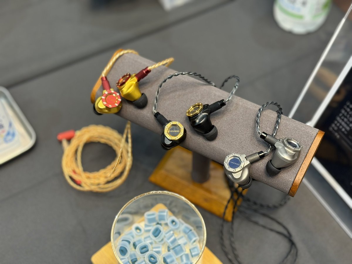 Madoo Typ622 極美品　※ねじ不具合対策品に交換済み MADOO製イヤホンノズル形状に対応したイヤーチップ発売